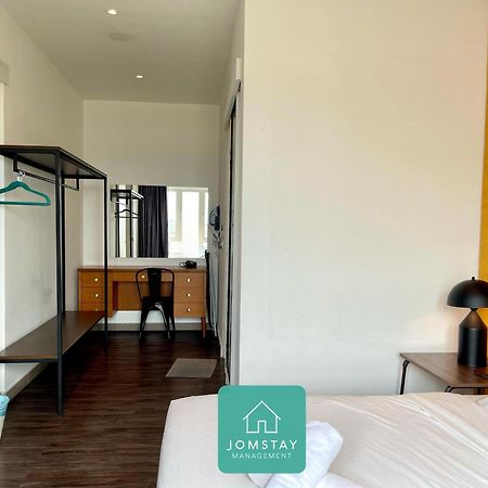 Jomstay Octagon Ipoh Suites Ngoại thất bức ảnh